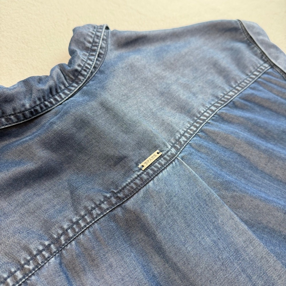 Prana Blue Chambray Button down Shirt XS Tencel Hiking Casual Minimalist - Picture 8 of 10